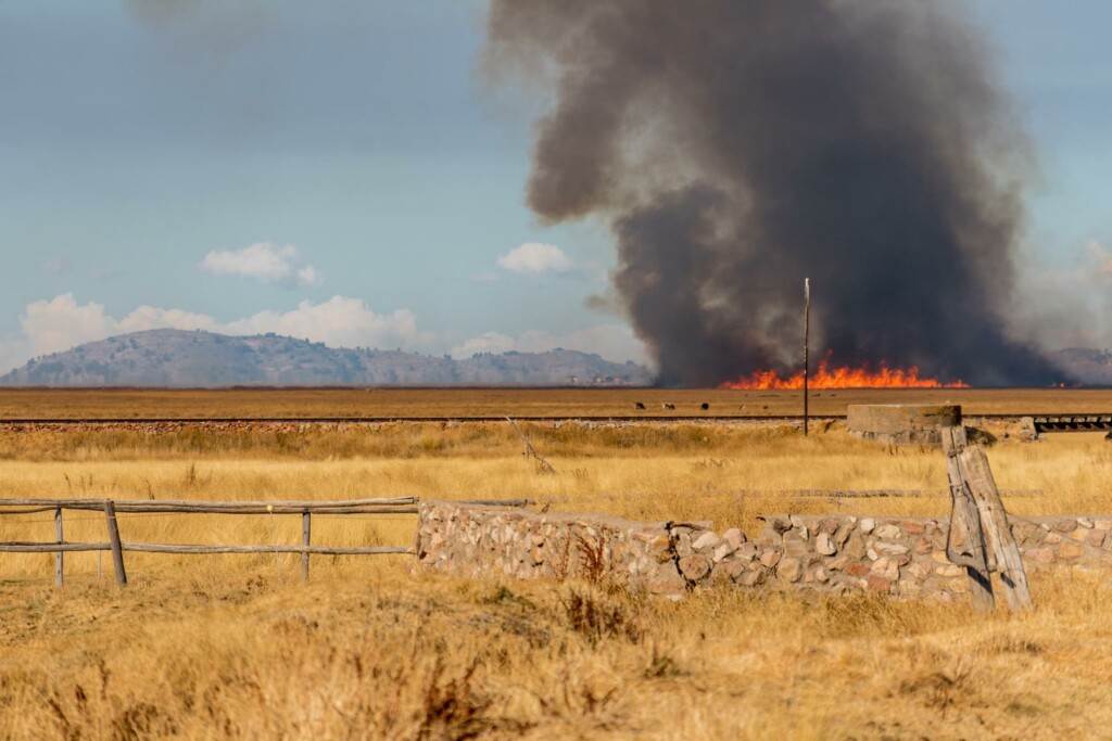 Feuer am Titicacasee